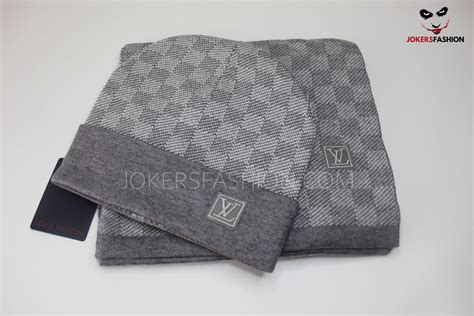 louis vuitton sjaal rood prijs|louis vuitton sjaal en muts.